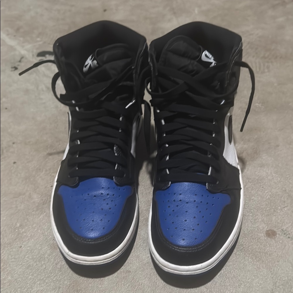 Nike Men's Black and Blue High-Top Sneakers
